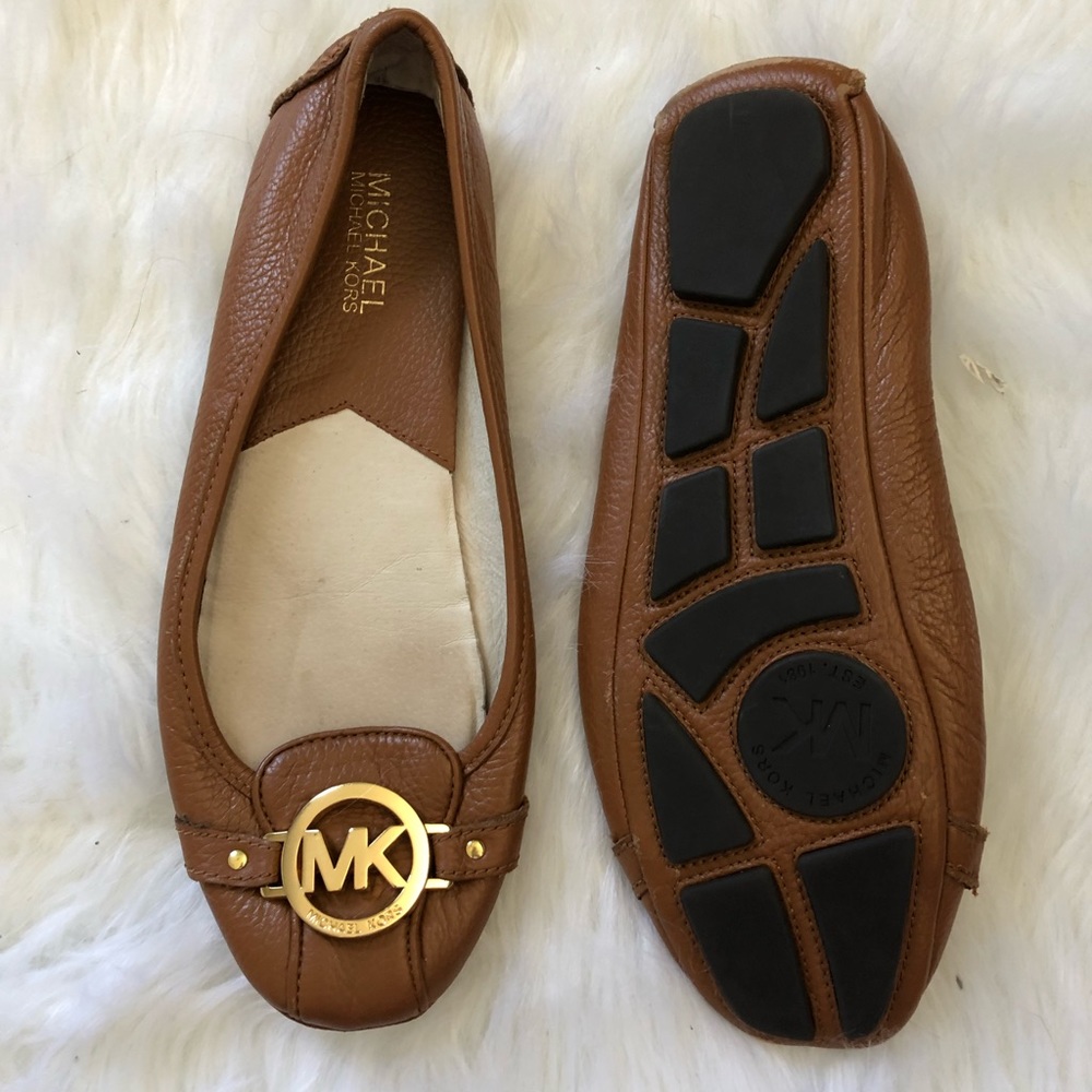 Michael Kors flats EXCELLENT CONDITION